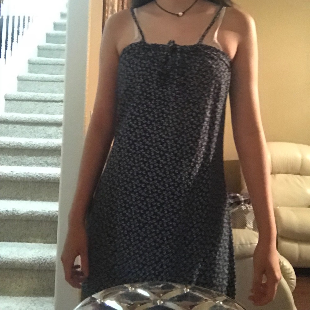 SOLD brandy melville josefine floral dress